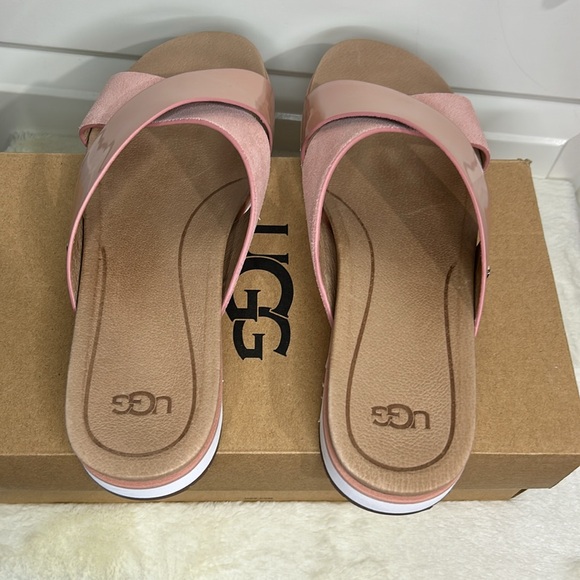 UGG Pink Kari Sandal - Picture 8 of 15